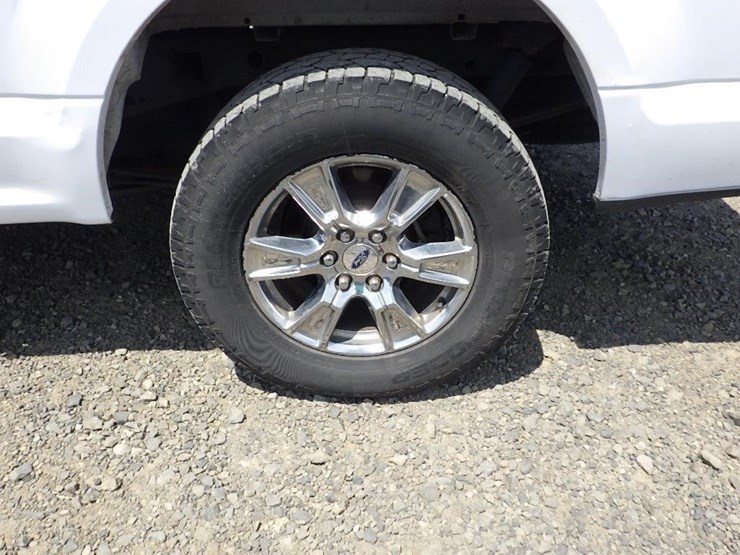 2016-ford-f150-xlt-image-9