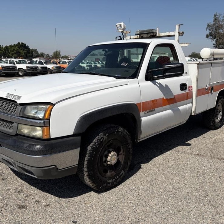 2003 CHEVROLET 2500