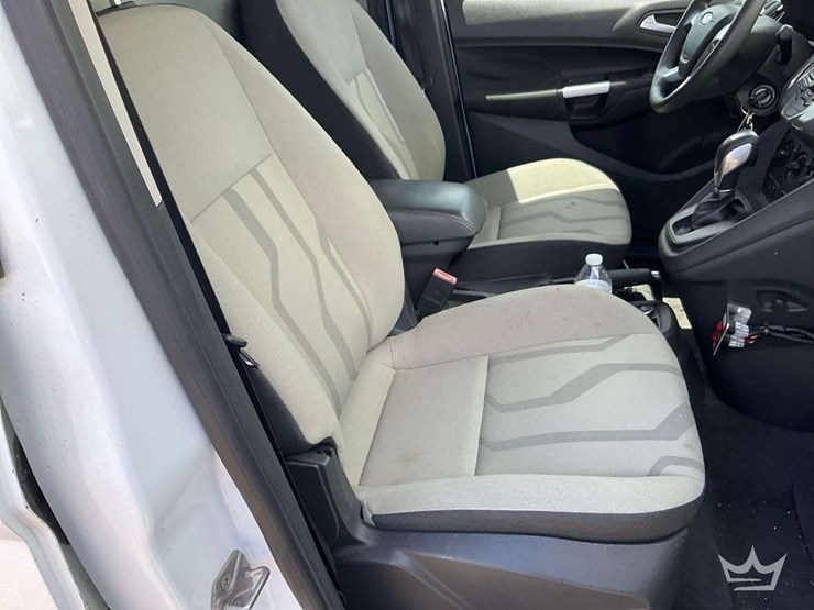 2016-ford-transit-connect-image-23
