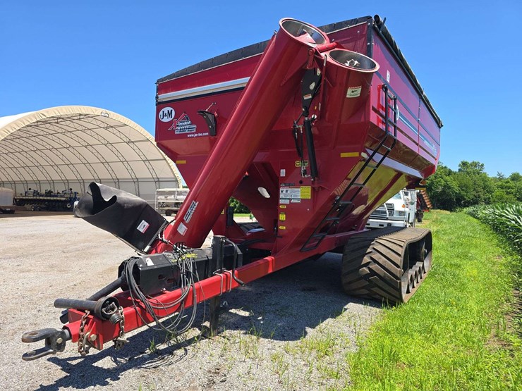 2021-j&m-1112-x-tend-series-grain-cart,-roll-tarp,-1,150-bushel,-storm-tracker-hd-oil-hub-tracks,-big-1000pto,-extended-reach,-hyd.-adjust-spout,-bullet-auger,-20''-auger,-scales,-s/n--1803329-image-1