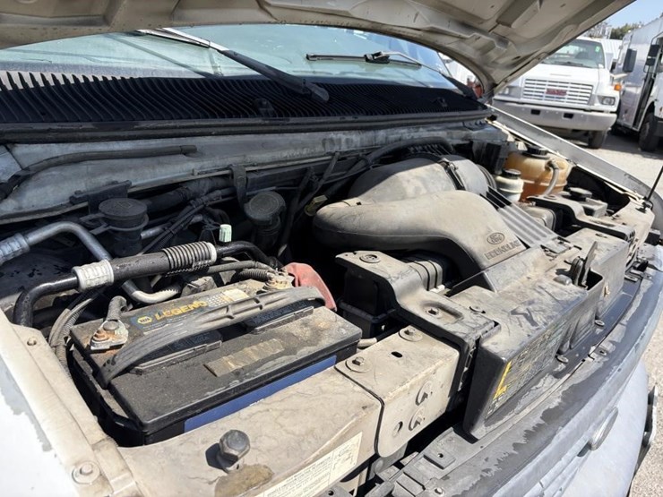 2006-ford-e350-sd-image-8