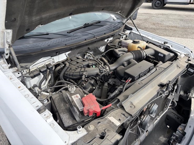 2013-ford-f150-xl-image-7