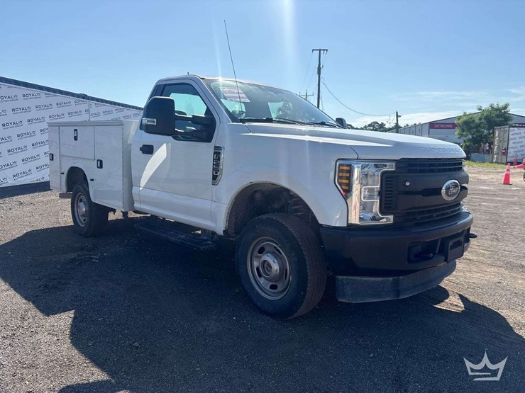 2019-ford-f250-image-2