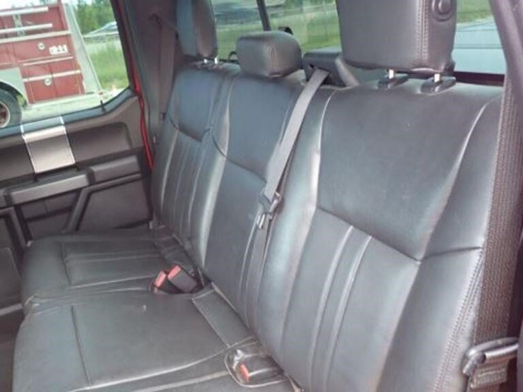 2016-ford-f150-image-27