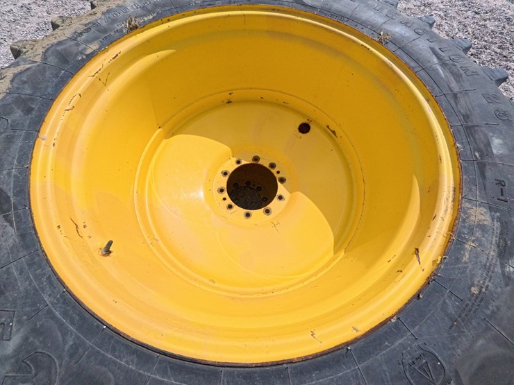 2011-john-deere-7530-premium-image-94