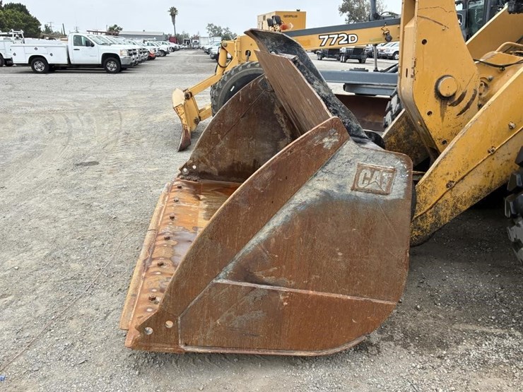 2016-caterpillar-950m-image-5