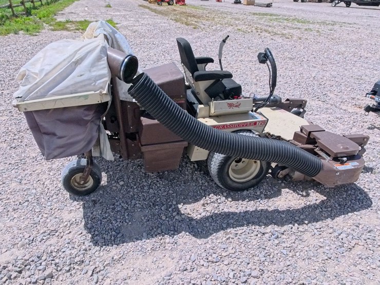 #1035-•-2008-grasshopper-729-zero-turn-mower-image-10