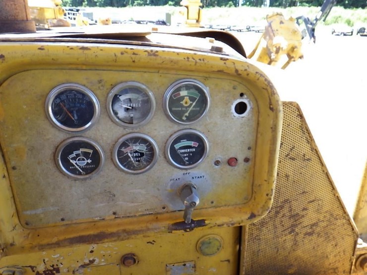 caterpillar-d7-image-36