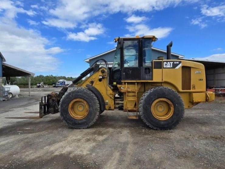 2010-caterpillar-924h-image-8