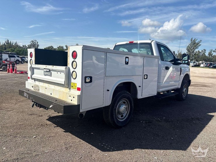 2019-ford-f250-image-3
