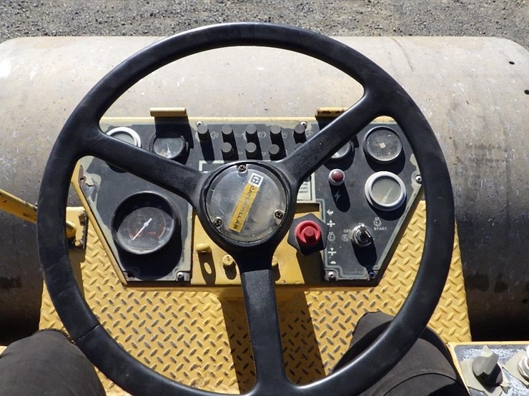 1993-caterpillar-cs-563-image-24