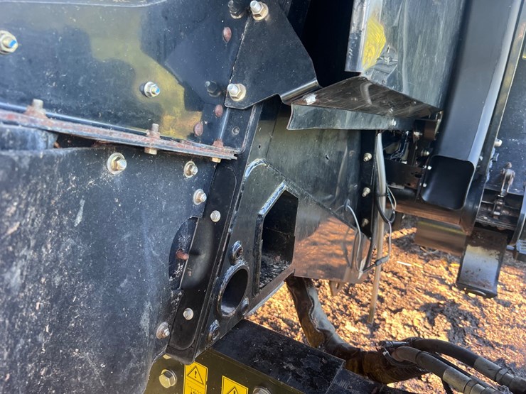 case-ih-5140-image-30