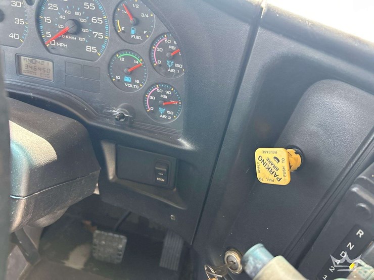 2007-ic-corporation-pb105-school-bus-image-17