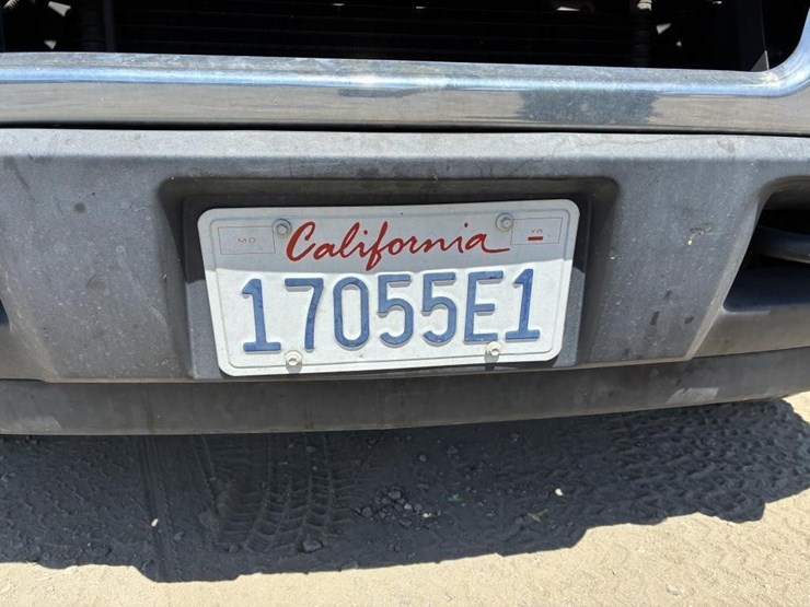 2011-chevrolet-silverado-2500-image-5