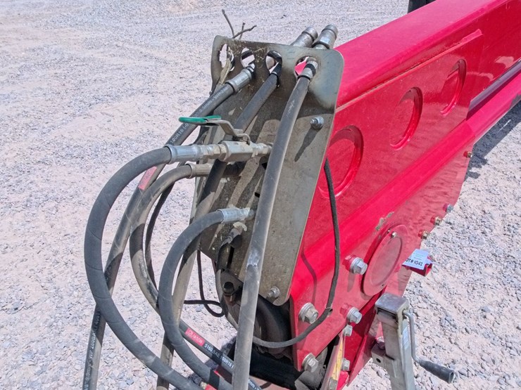 massey-ferguson-1383-image-13