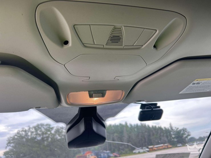 2022-ford-transit-connect-image-19