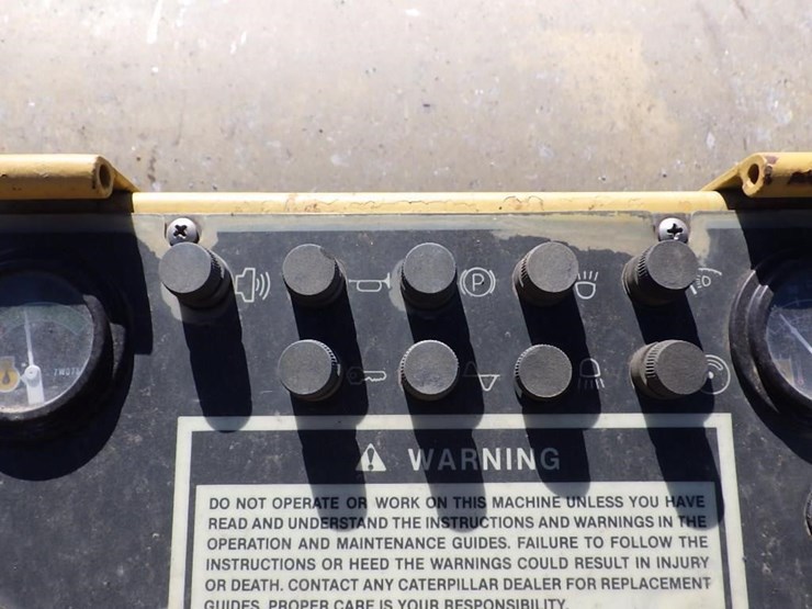 1993-caterpillar-cs-563-image-26