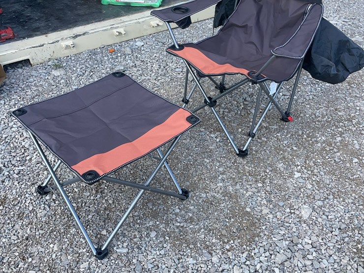 collapsible-camping-chair.-orange-brown.-comes-with-foot-stool-and-storage-bag!-image-3