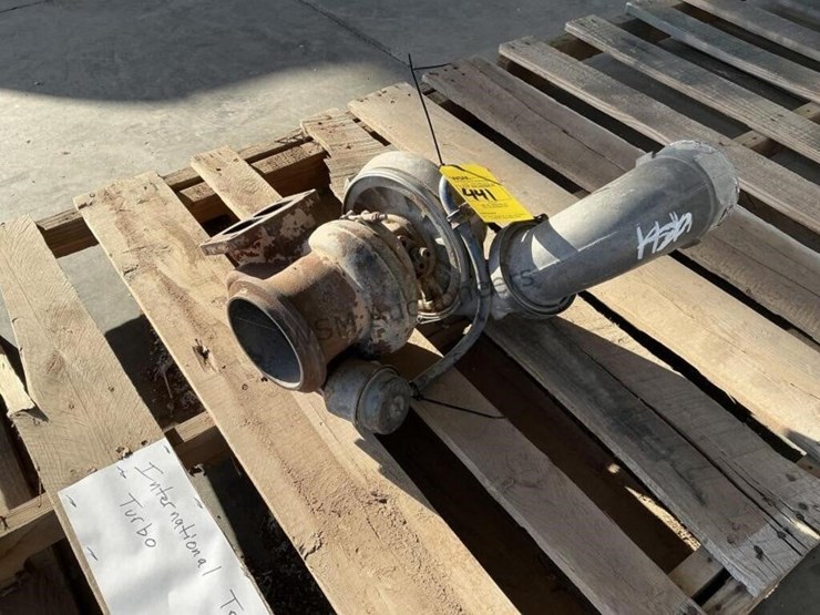 international-truck-turbo-image-2