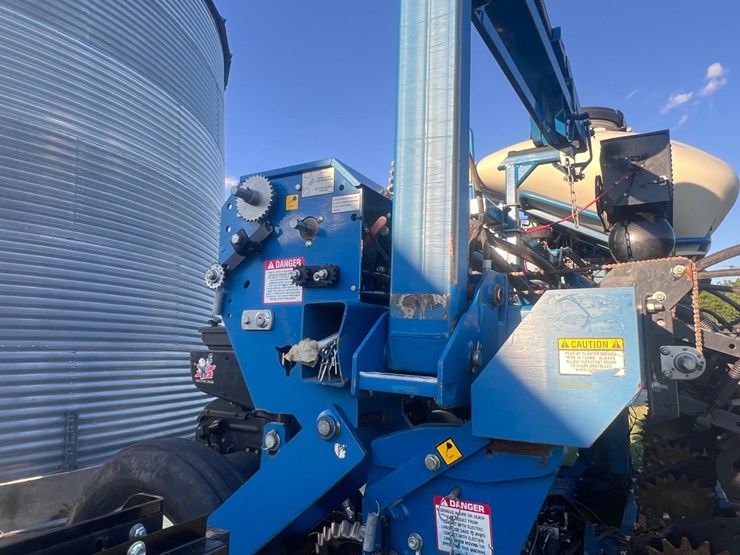 kinze-3600-image-10