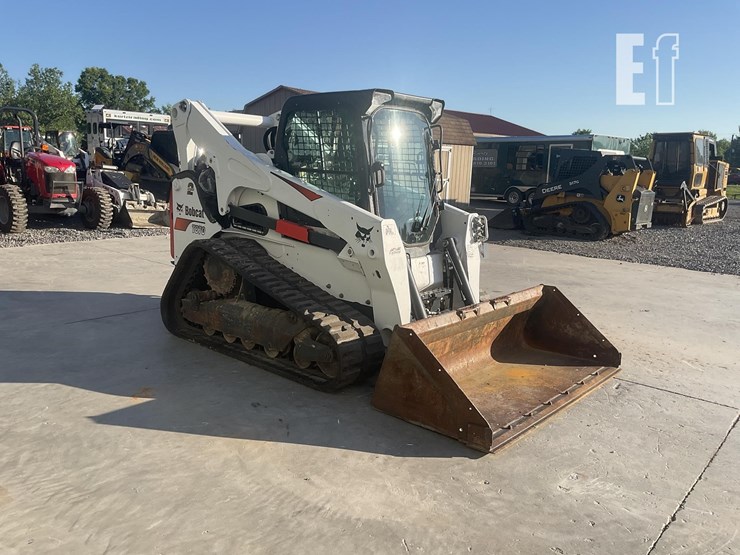 2022-bobcat-t870-image-6