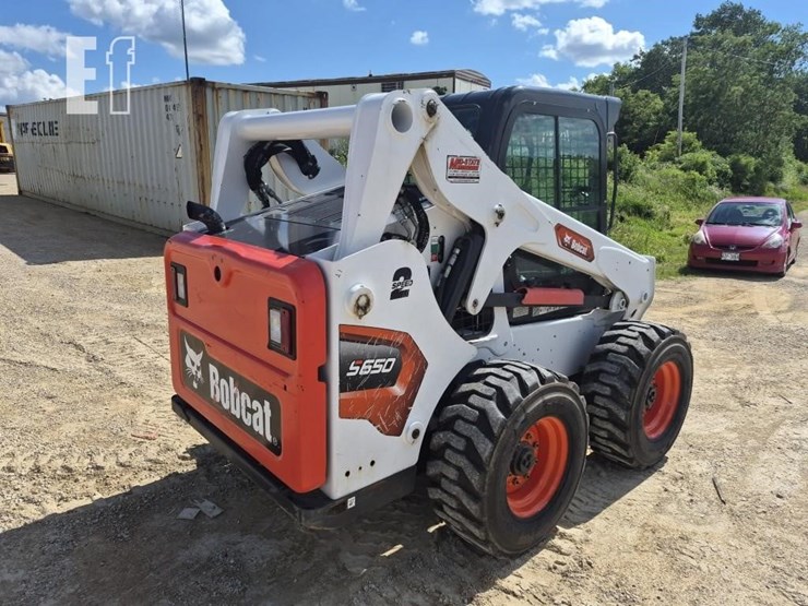 2024-bobcat-s650-image-3