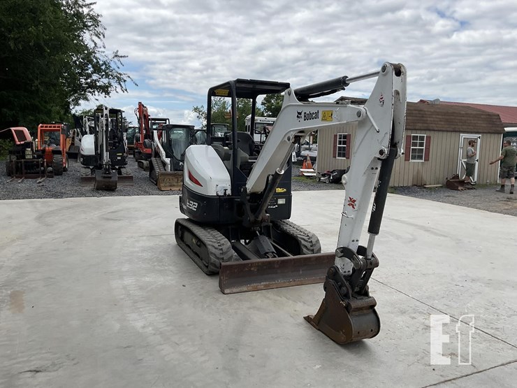 2019-bobcat-e32i-image-6
