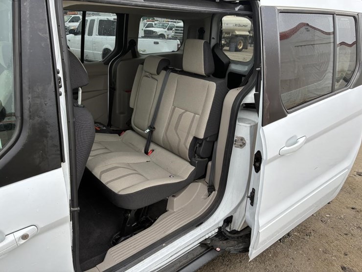2014-ford-transit-connect-image-14