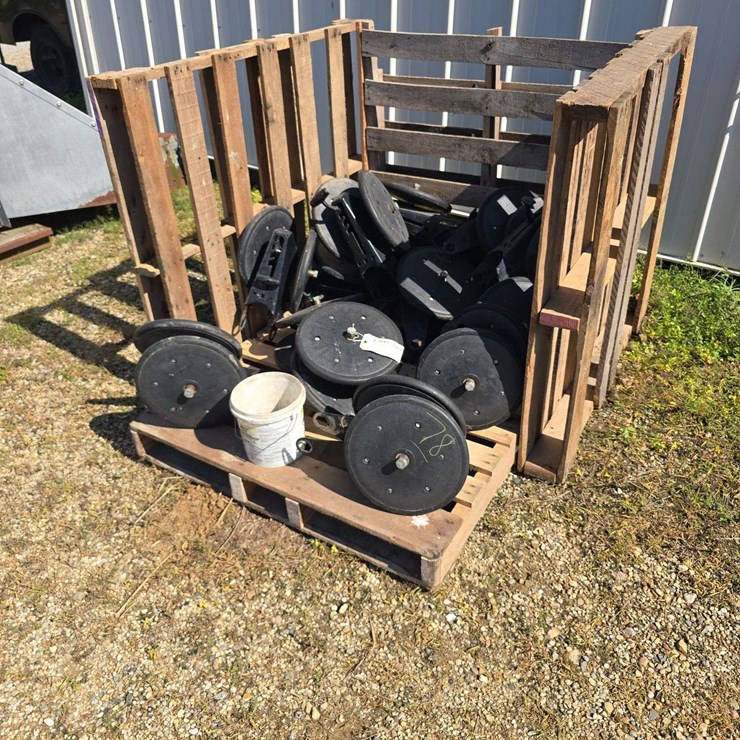 16 Kinze Closing Wheel Systems
