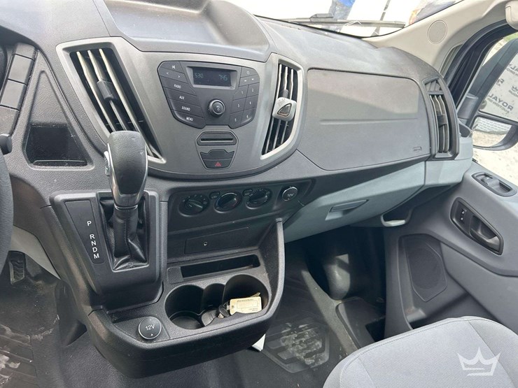 2017-ford-transit-image-15