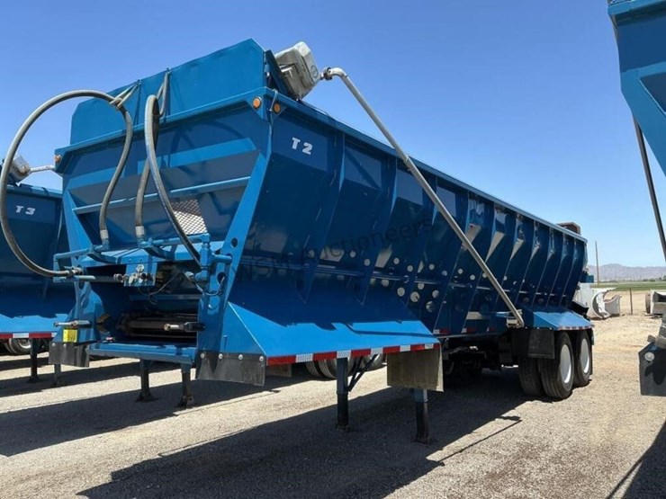 2010-versa-v-bottom-spreader-trailer-image-1