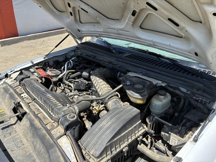 2006-ford-f550-image-7