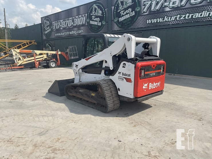 2023-bobcat-t770-image-2