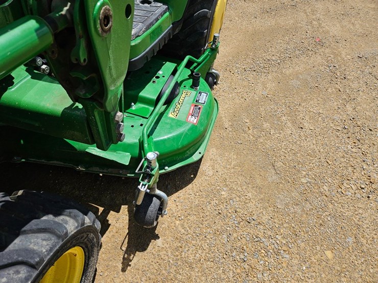 john-deere-1025r-image-15