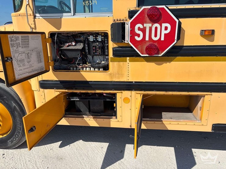 2009-ic-corporation-pb105-school-bus-image-25