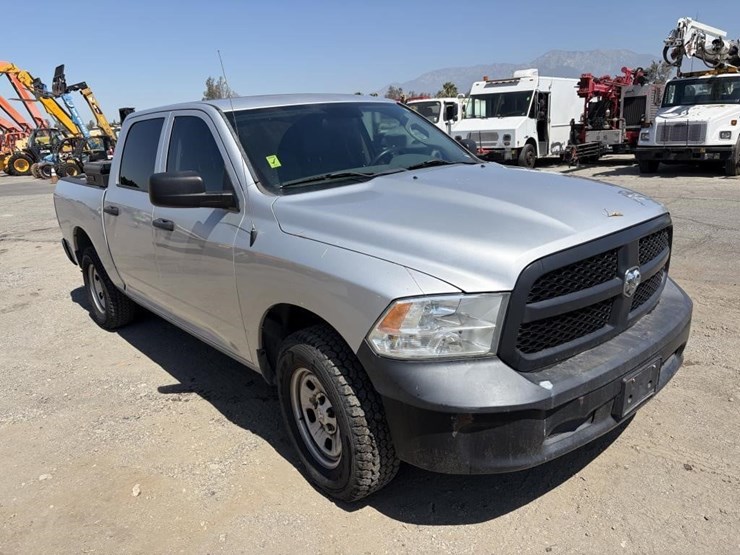 2016-dodge-ram-1500-image-2