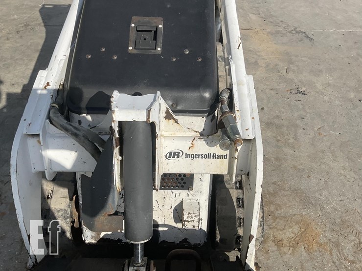 2005-bobcat-mt52-image-13
