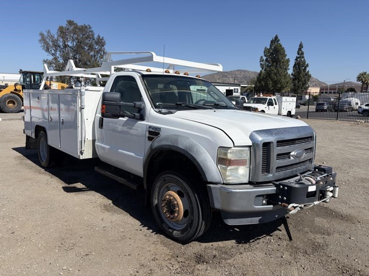 2010-ford-f450-image-2