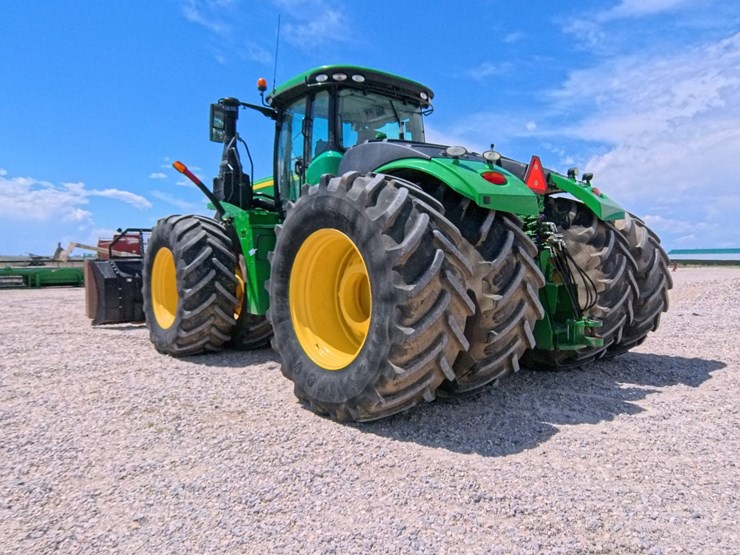 2022-john-deere-9520r-image-5
