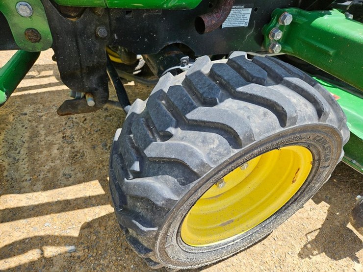 john-deere-1025r-image-13