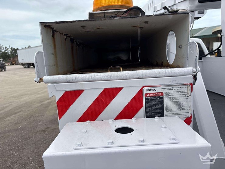 2011-altec-at37g-image-39