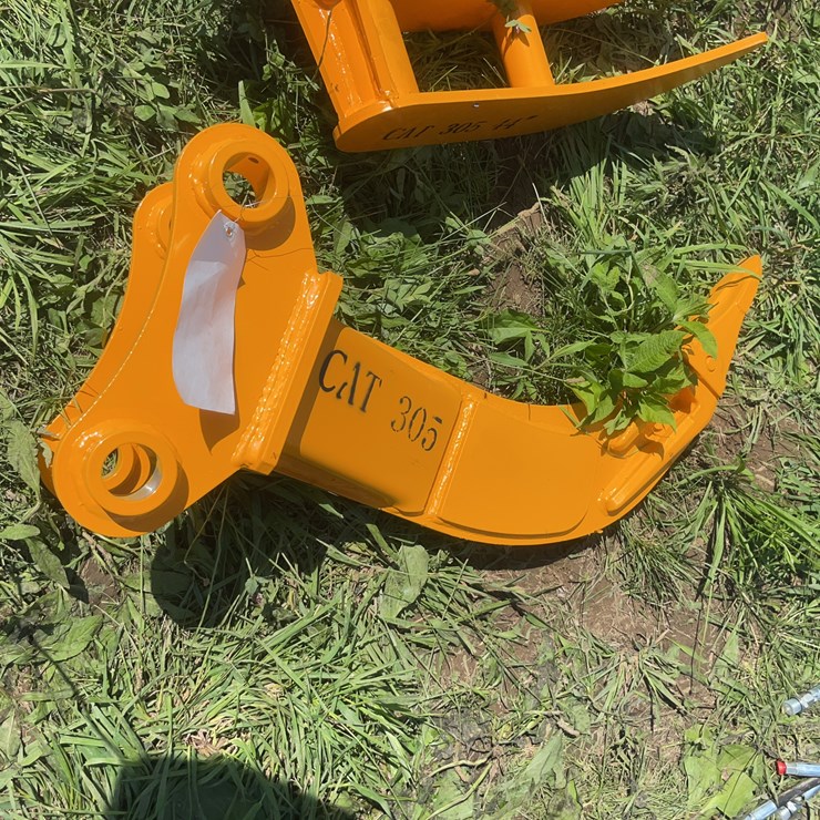 CATERPILLAR 305
