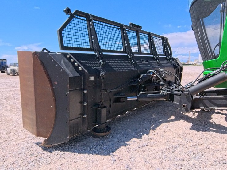 2022-john-deere-9520r-image-25