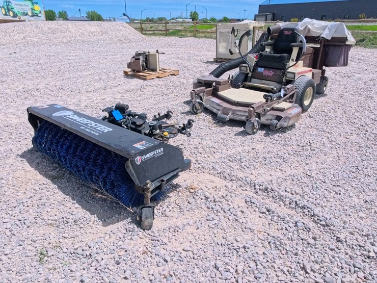 #1035-•-2008-grasshopper-729-zero-turn-mower-image-1