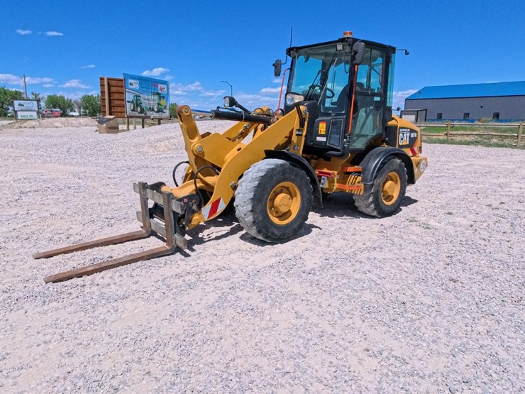 2014-caterpillar-907h2-image-8