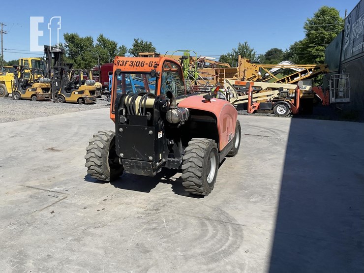 2021-jlg-g5-18a-image-4