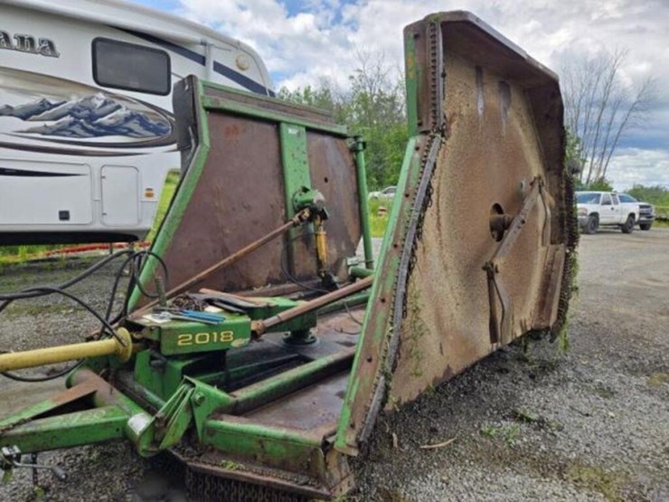 2018-john-deere-2018-image-1