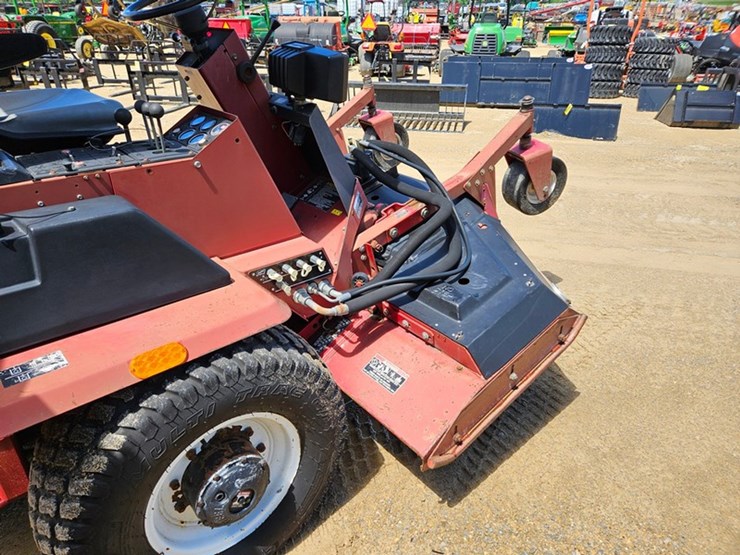 toro-groundsmaster-580d-image-35