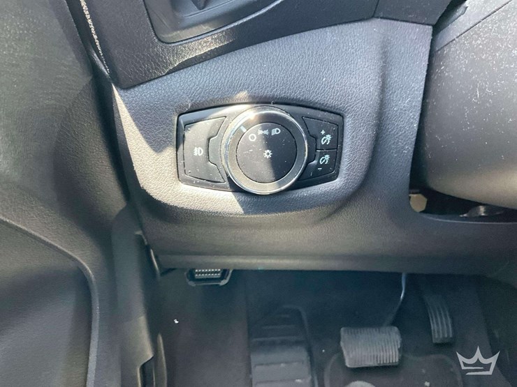 2016-ford-transit-connect-image-19