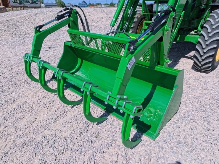 2011-john-deere-7530-premium-image-10